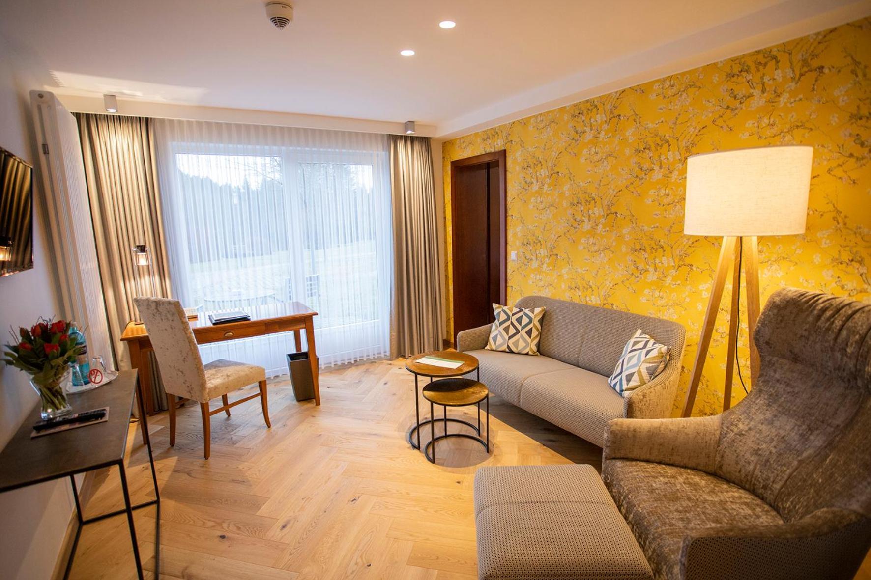 Hotel Jagdhaus Wiese 슈말렌부르크 외부 사진