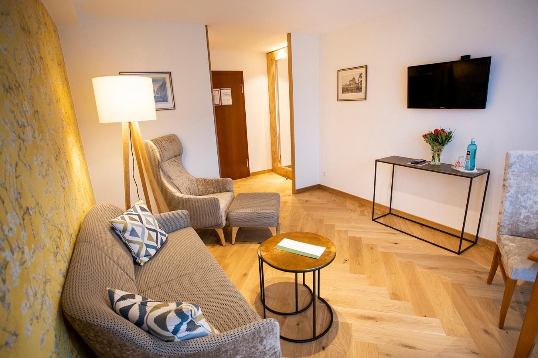 Hotel Jagdhaus Wiese 슈말렌부르크 외부 사진