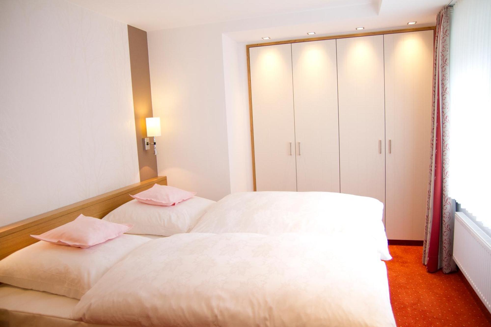 Hotel Jagdhaus Wiese 슈말렌부르크 외부 사진