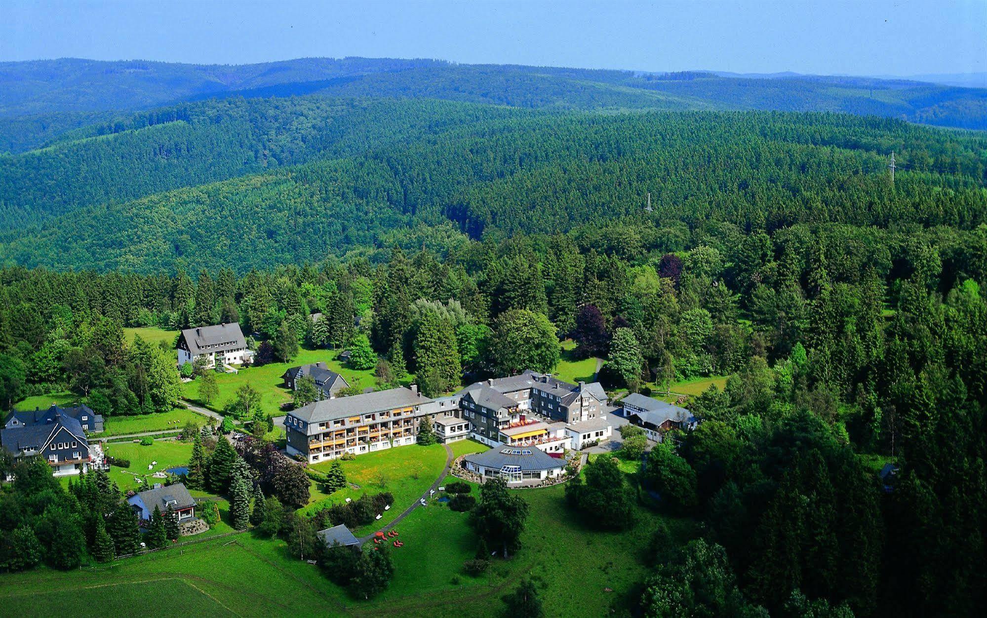 Hotel Jagdhaus Wiese 슈말렌부르크 외부 사진